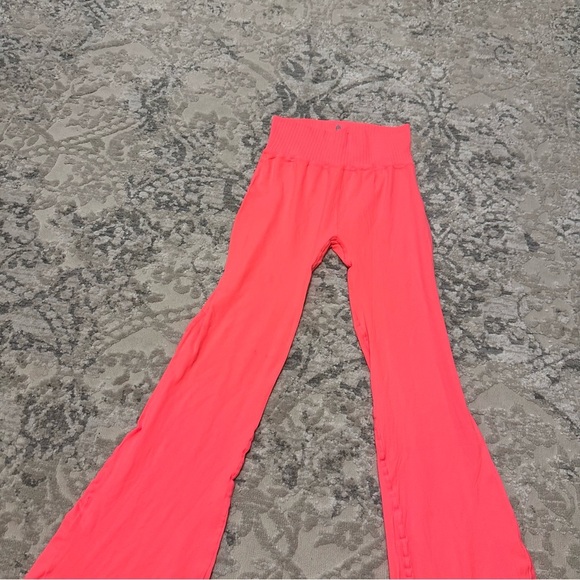 Free People Movement Good Karma Flare Leggings Neon Orange Size XS S Women’s - Picture 5 of 6